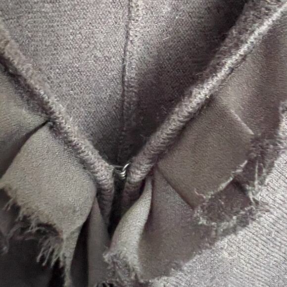 VIntage DKNY Ruffle Shrug 3/4 Sleeve Knit Sweater Hook Eye Small Black Y2K 2000 - Picture 3 of 5